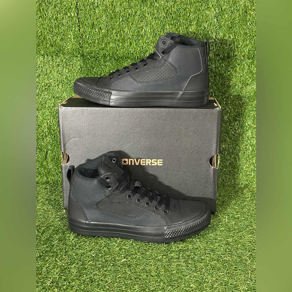 CONVERSE CHUCK TAYLOR ALL STAR CANVAS, SIZE 6.5 MENS, 8 WOMENS, BLACK, BRAND NEW